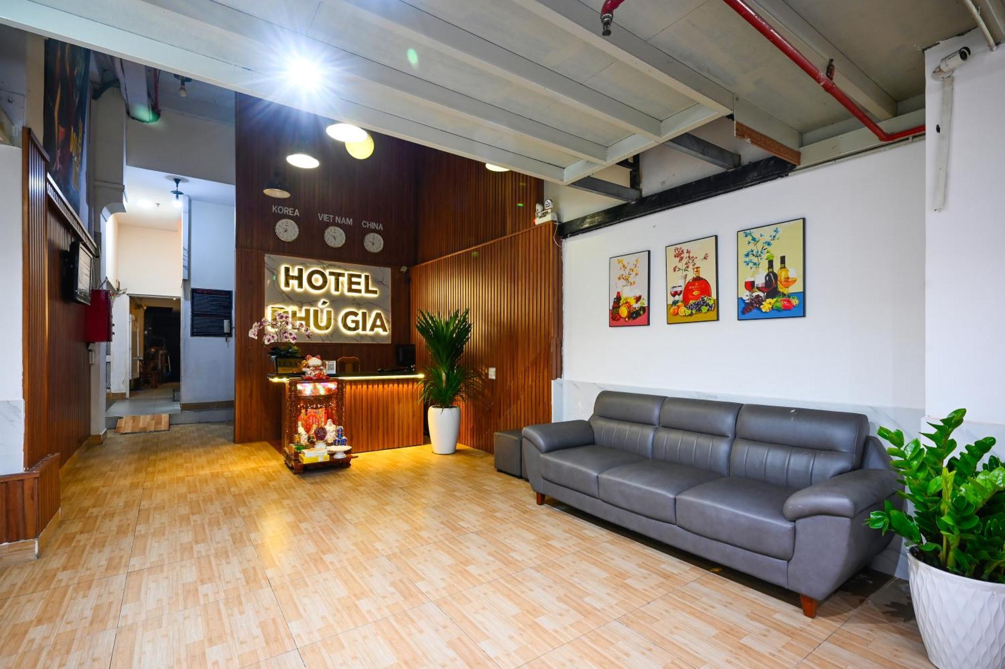 Phu Gia Hotel 193 Nguyen Thai Hoc Ho Chi Minh-Byen Eksteriør billede